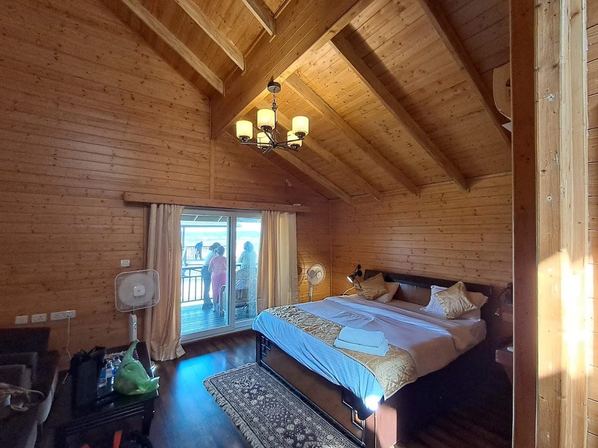 Dandami Luxury Resort – photo 4