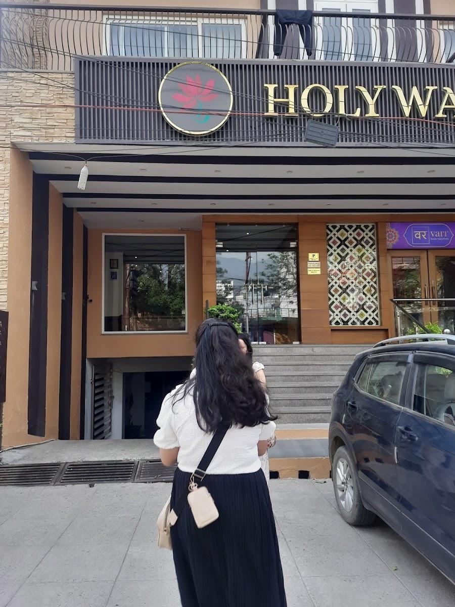 HOLYWATER Hotel by Ganga Kinare – photo 3