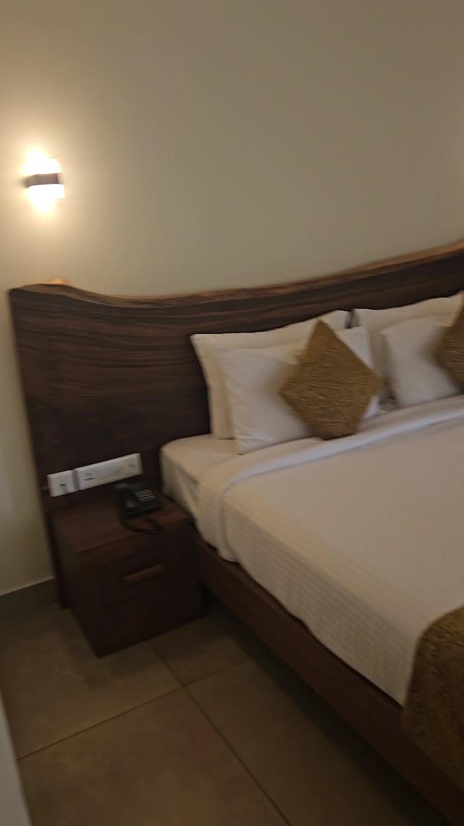 Maple Ash Resort – photo 3