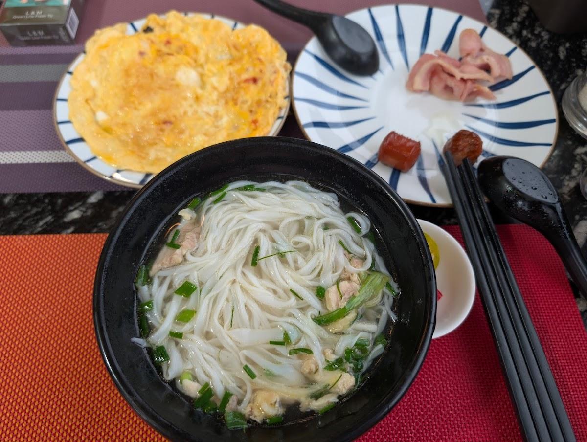 Hanoi Fiesta Grand Hotel & Spa – photo 3