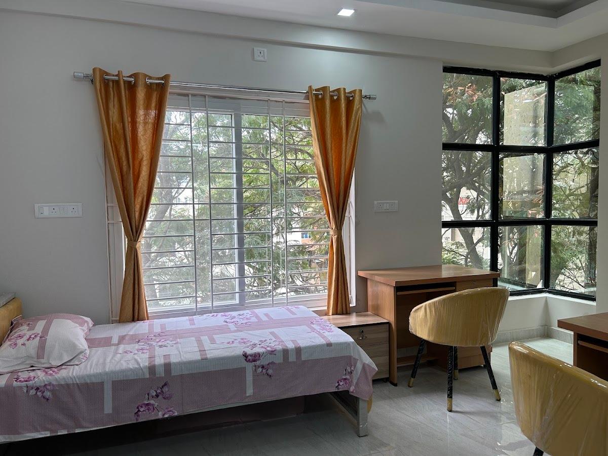 Brookfield Suites – photo 3