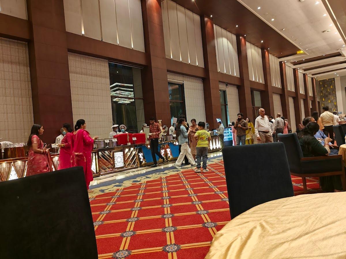 Majestic Square Banquets – photo 2