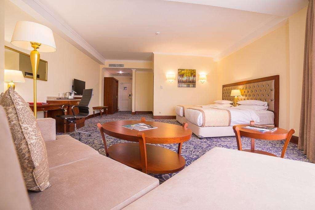 Ramada by Wyndham Almaty – photo 2