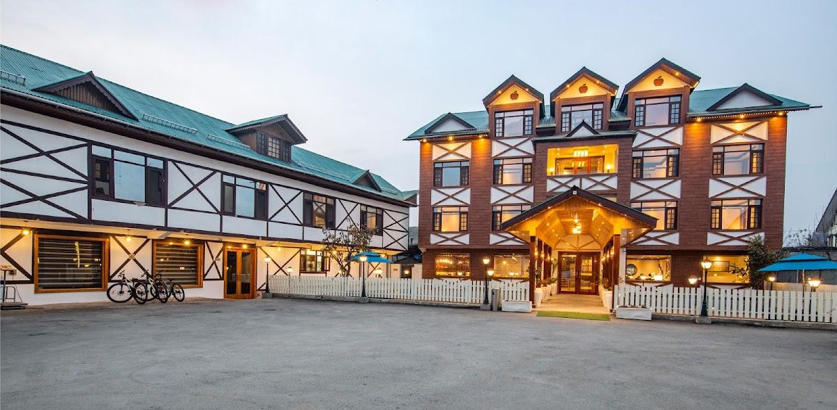 Apple Grove Resort – photo 2