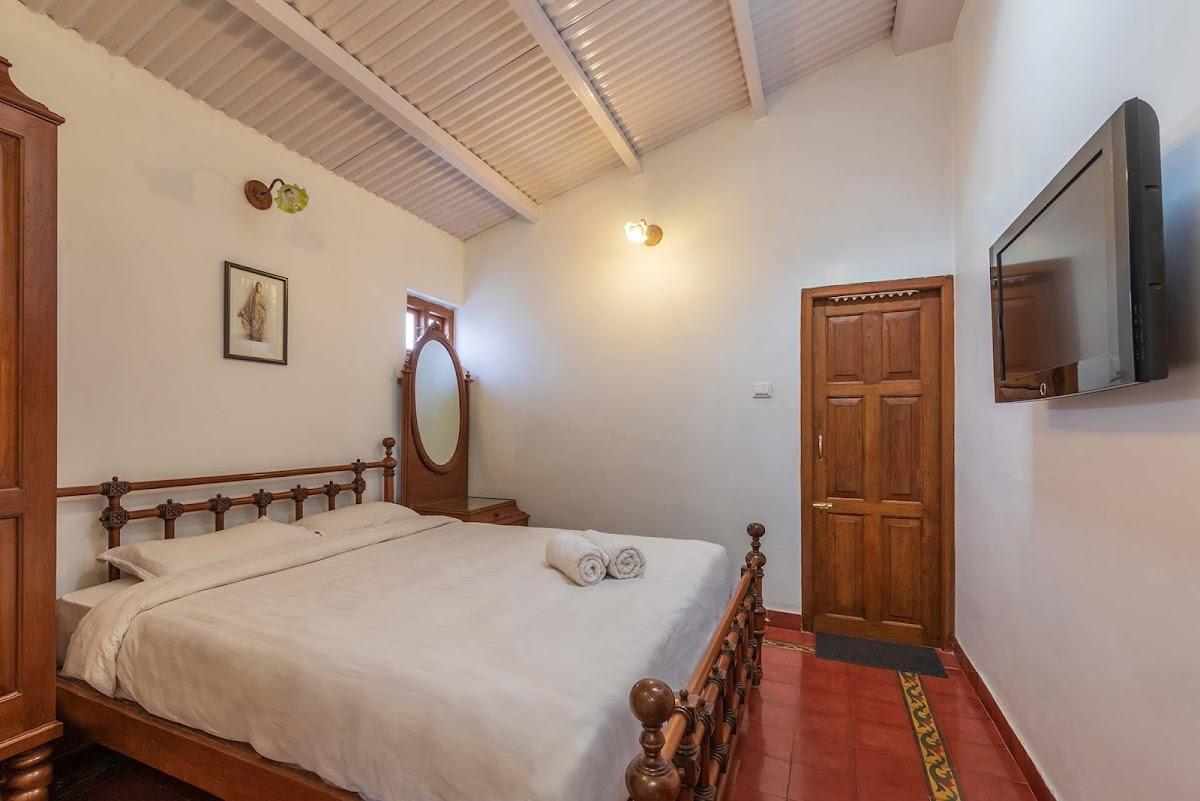 StayVista at Greenwood Bungalow in Ooty | 6 BHK Premium Villa – photo 3