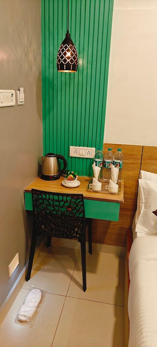 Akshays Inn – photo 2