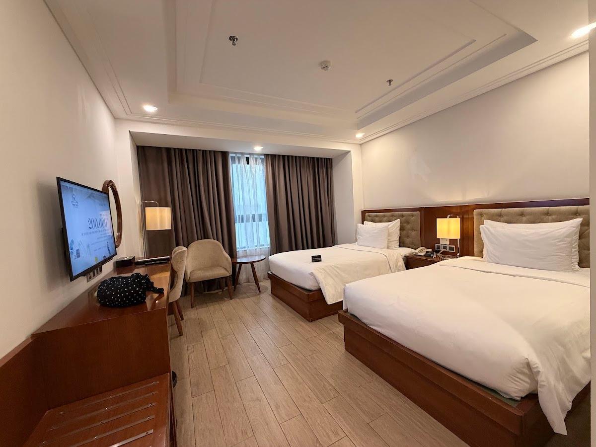Paris Deli Danang Beach Hotel – photo 3