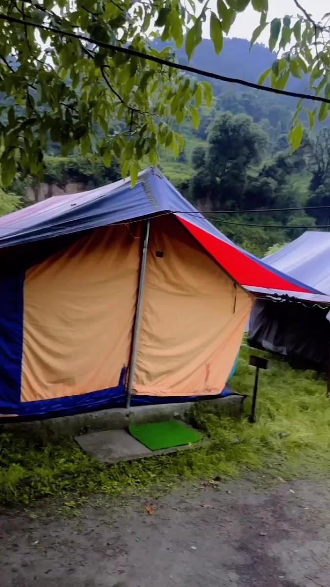 Uhl camp Barot valley – photo 2