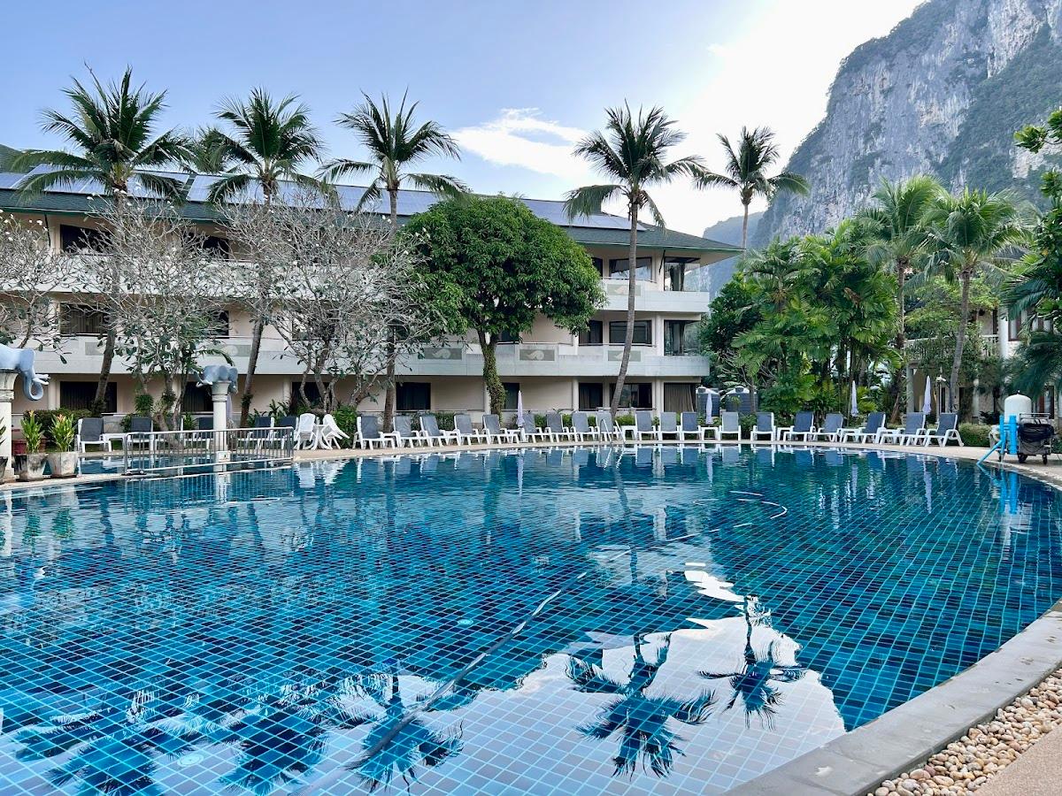 Golden Beach Resort