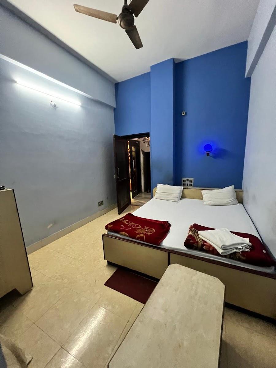 Hotel Akash Ganga