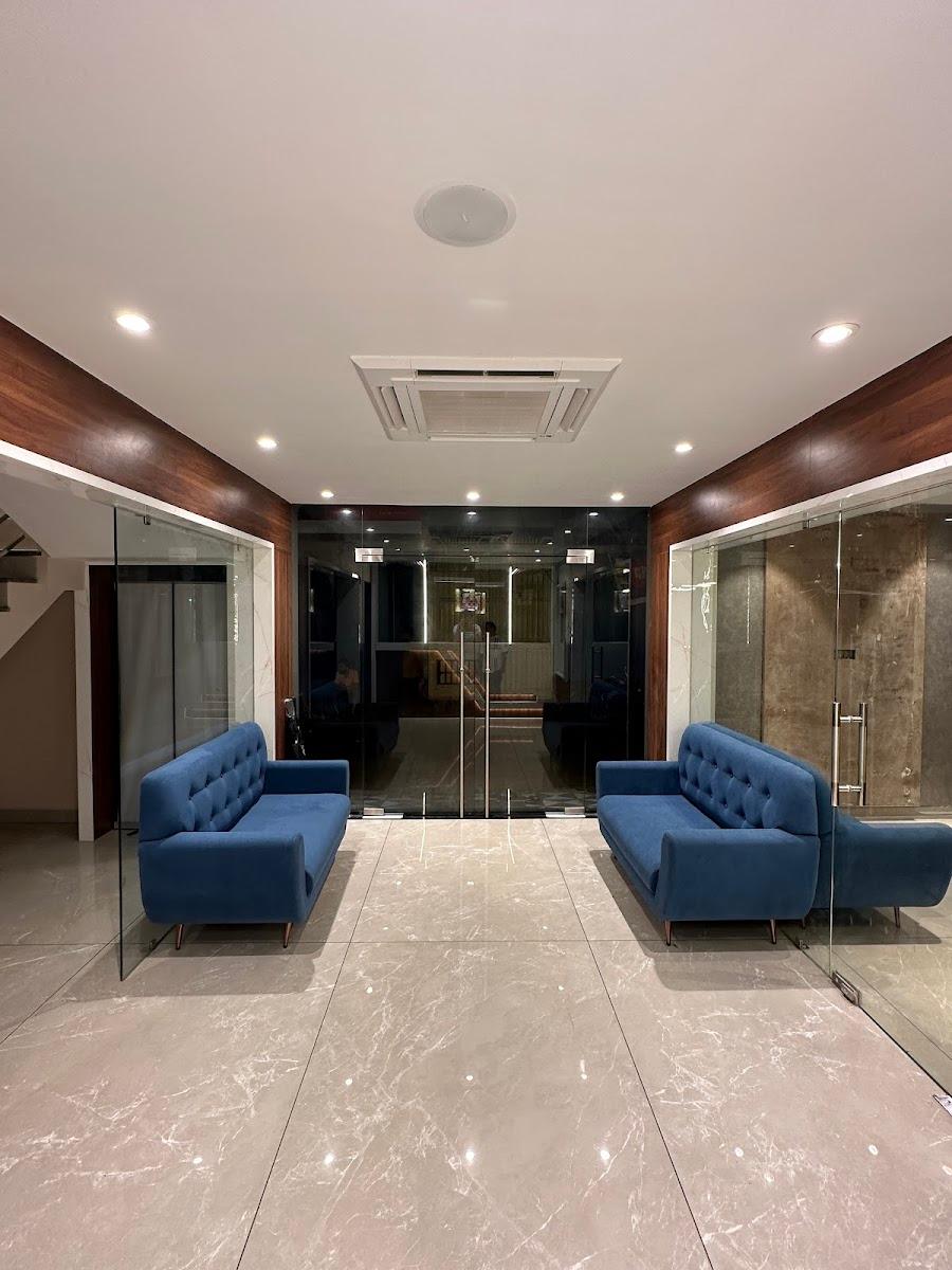 Geetanjali Hotel and Suites – photo 3