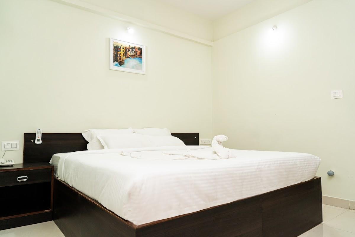 Maybaach Hotel Marathahalli – photo 3