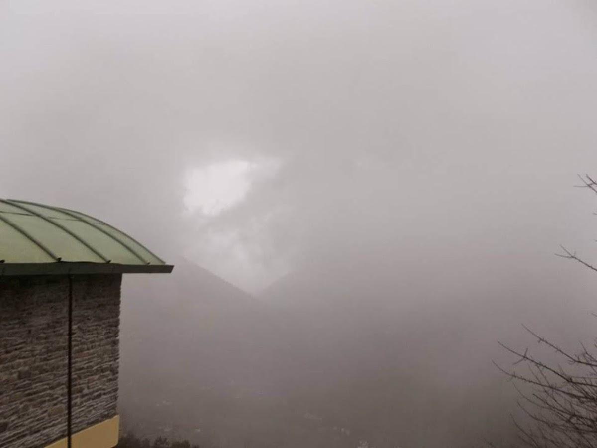 Seclude Ramgarh, Cliff's Edge – photo 2