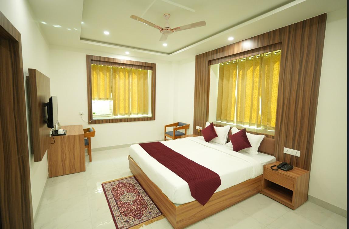Divine Hotel and Resorts – photo 3