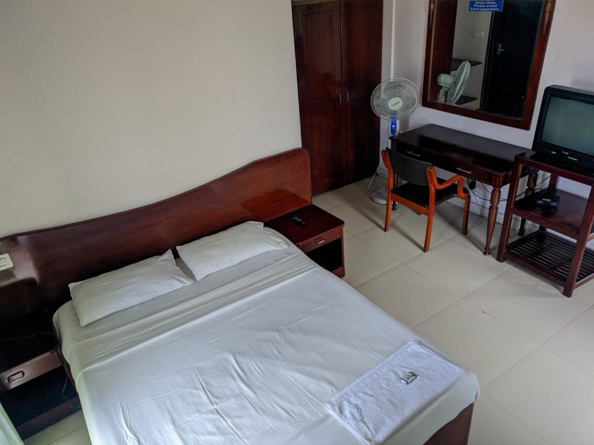 Hotel Sunnys – photo 3