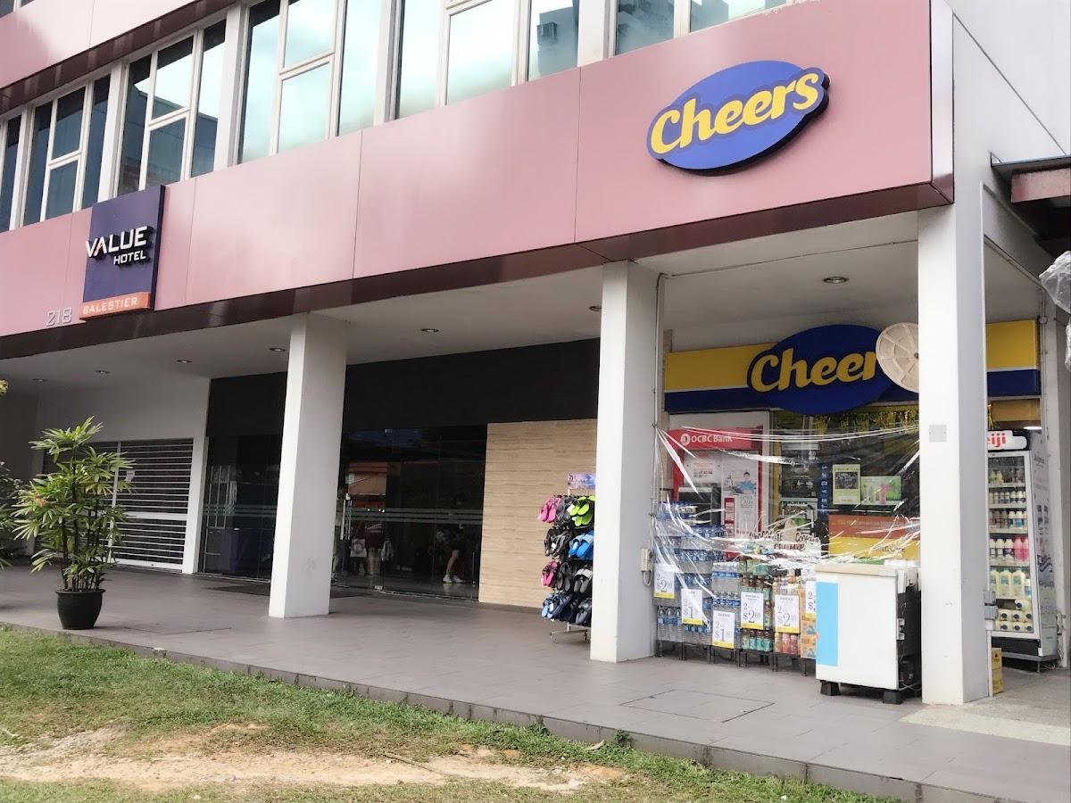 Value Hotel Balestier – photo 1