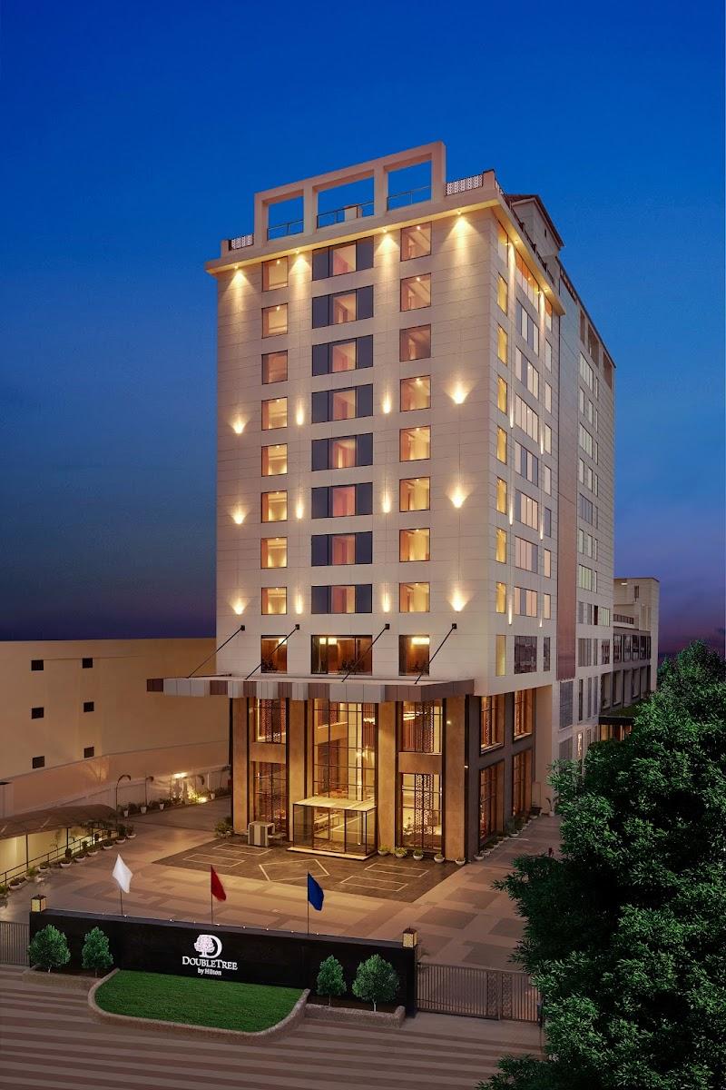 DoubleTree by Hilton Varanasi – photo 1