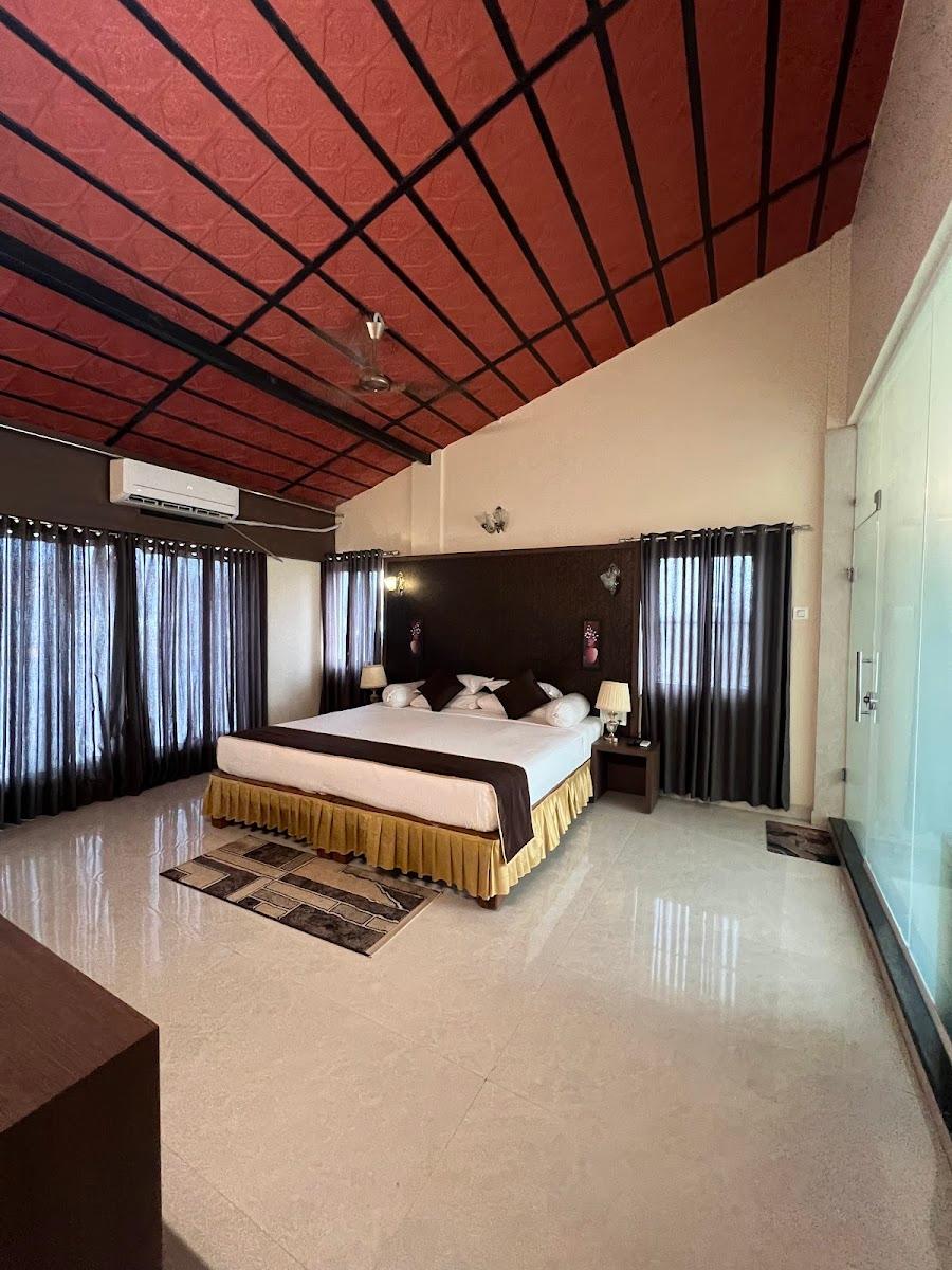 THE HERITAGE RESORT, BADAMI – photo 4