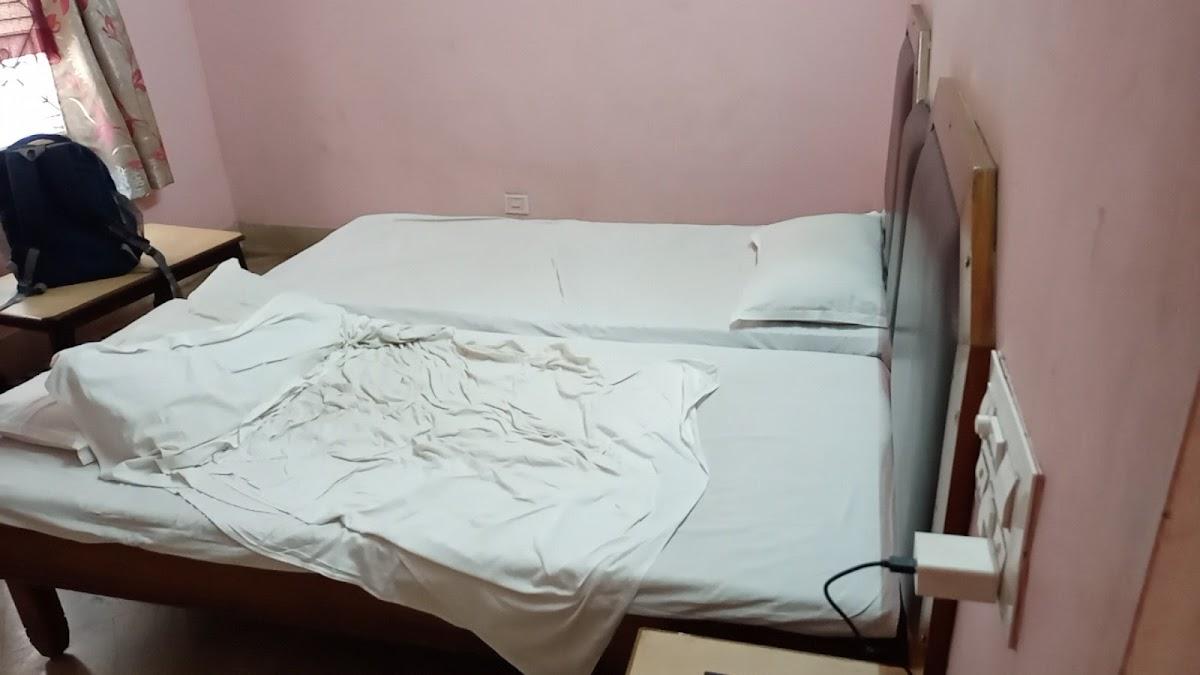Hotel Rajdhani Inn – photo 1