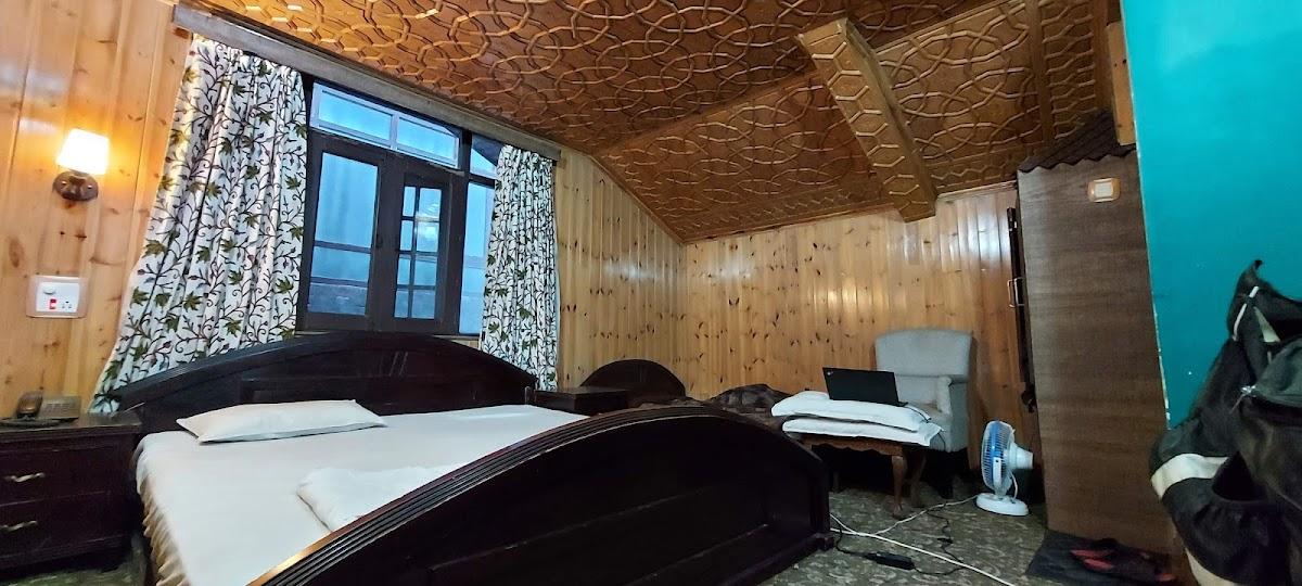 Hotel The Kashmir – photo 3