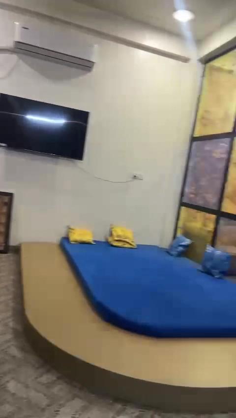 The Hobohomes