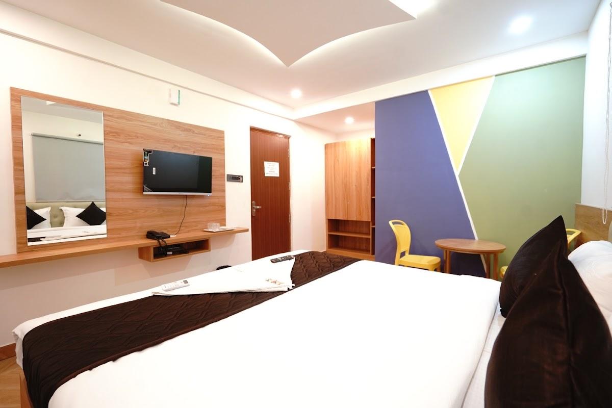 SK OAK SUITES – photo 4