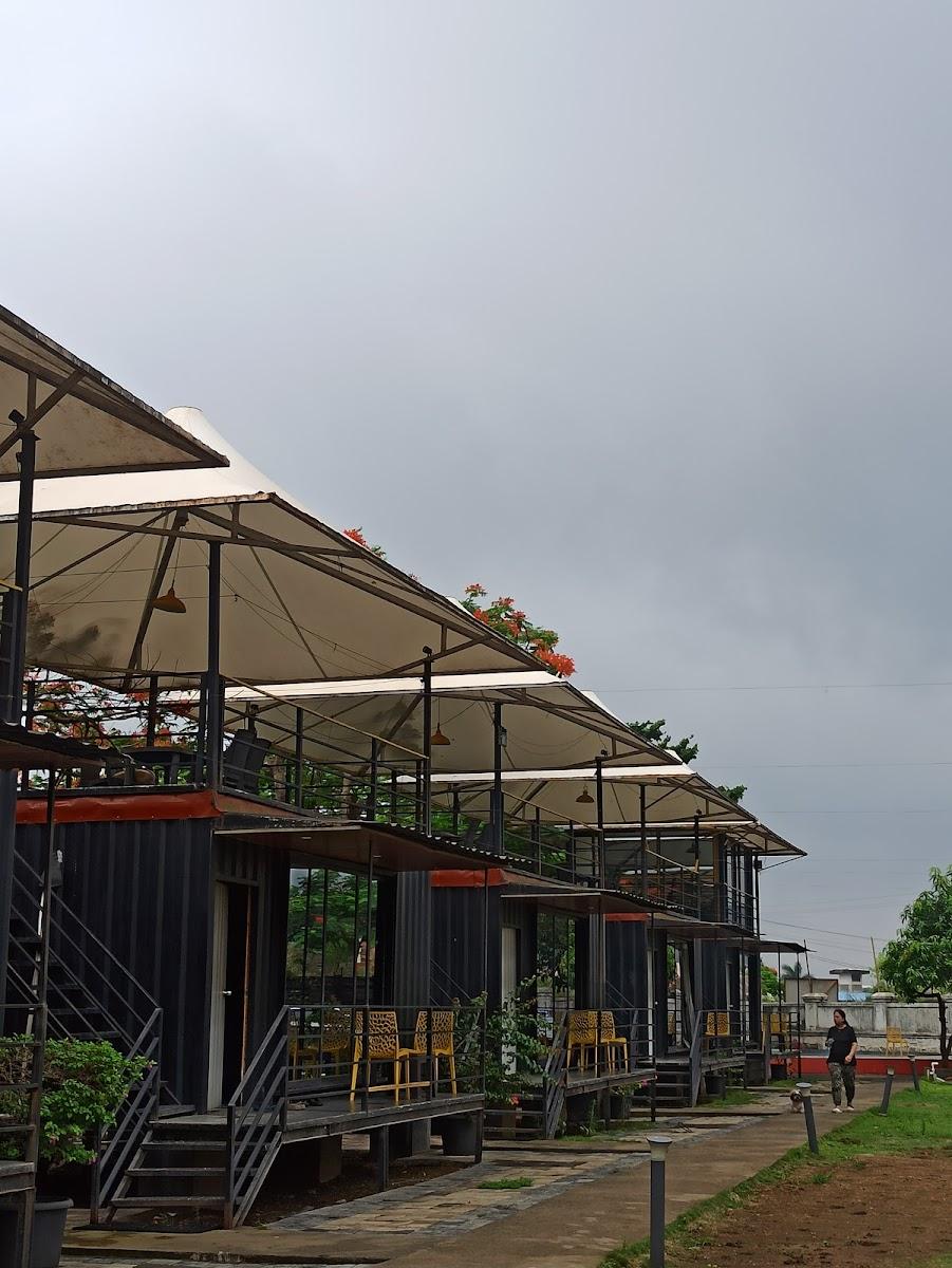 BASECAMP STAY, Lonavala – photo 4