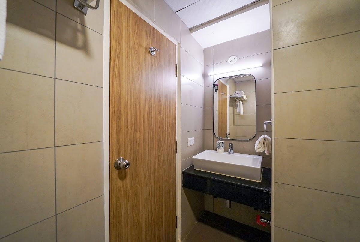 Olive Hotel Indiranagar 100Ft Road by Embassy Group – photo 1