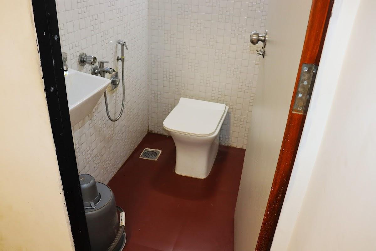 Hotel Vrindavan Residency – photo 2