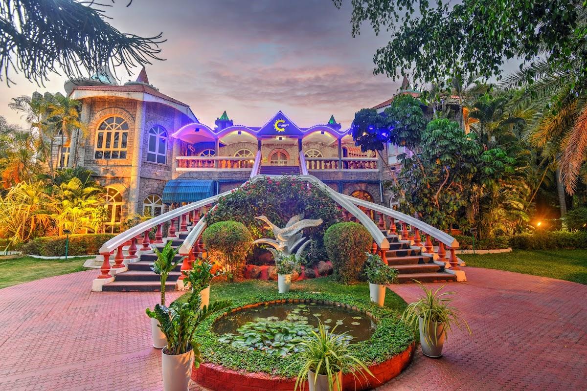 Celebrity Resort