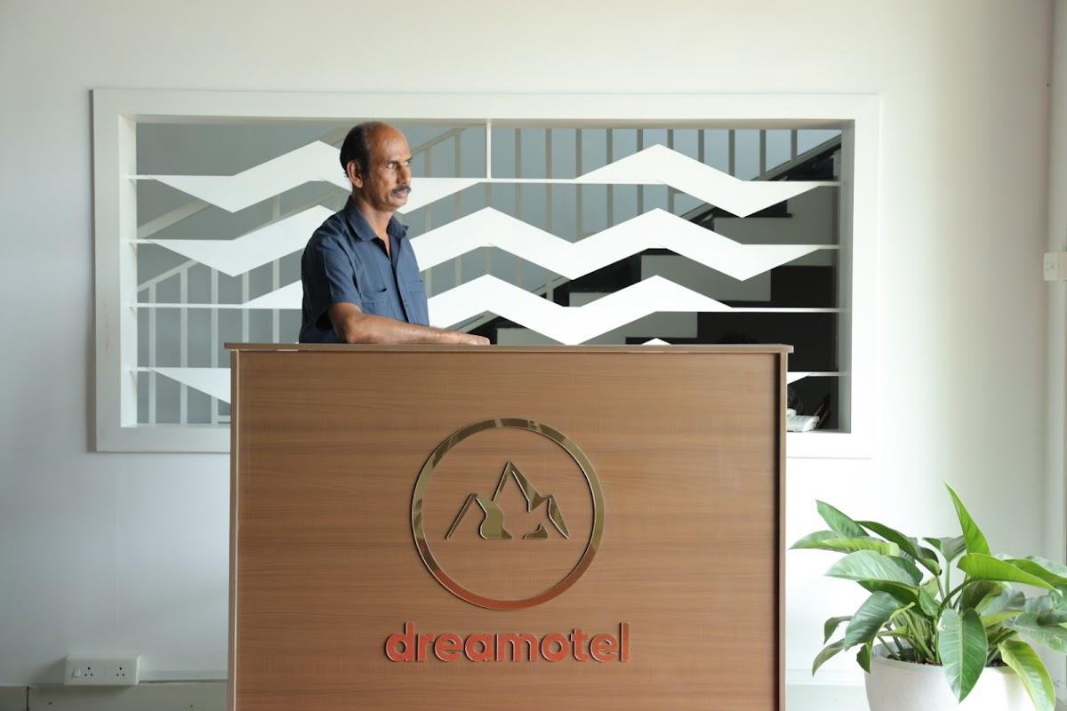 Dreamotel by Vaiga Hospitality – photo 4