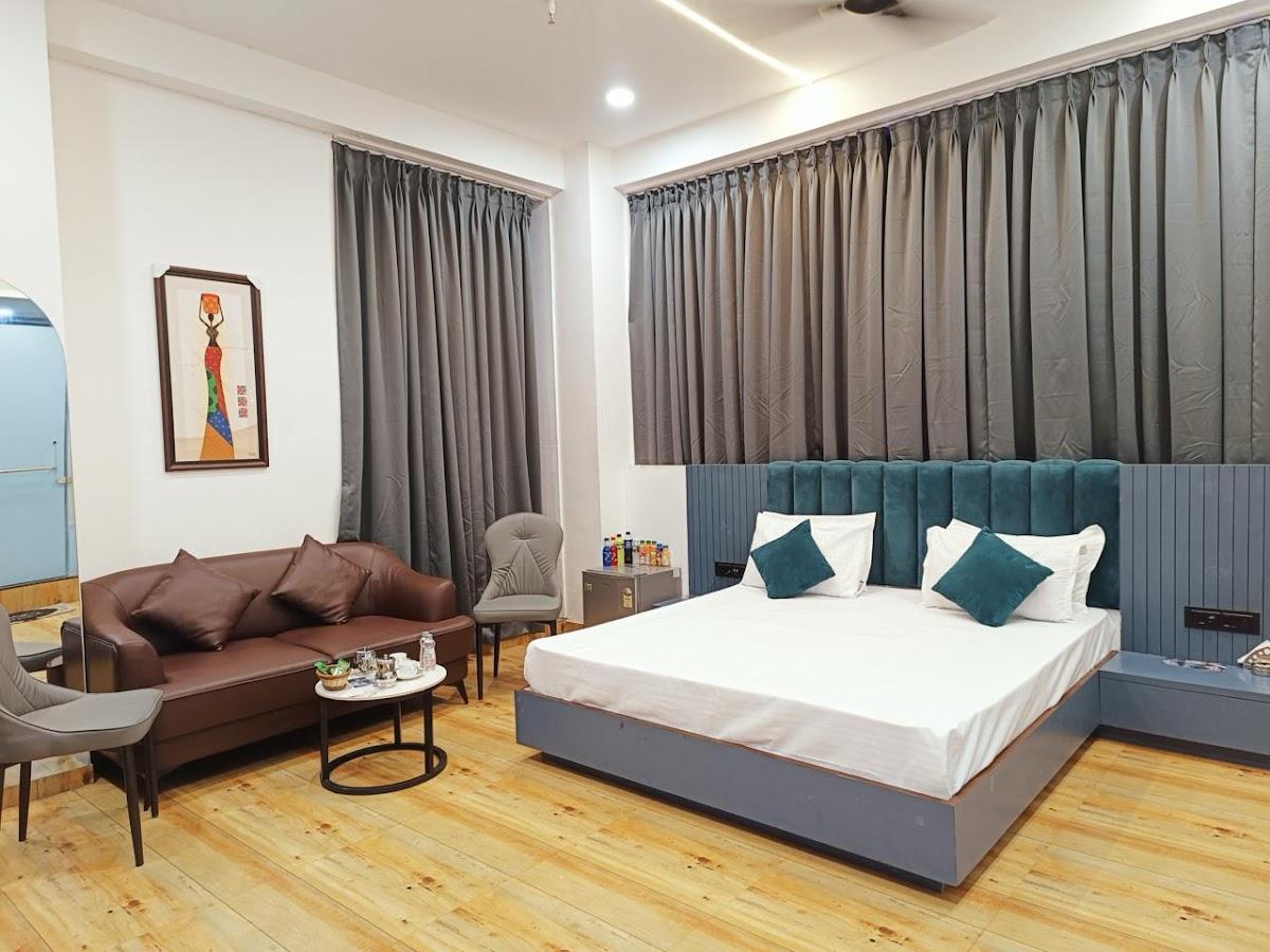 HOTEL THE PARKER INN BY KBNT GROUP – photo 2