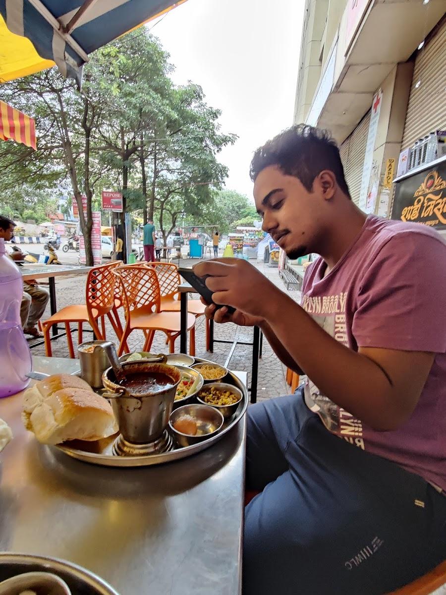 MoreShahi Misal – photo 2