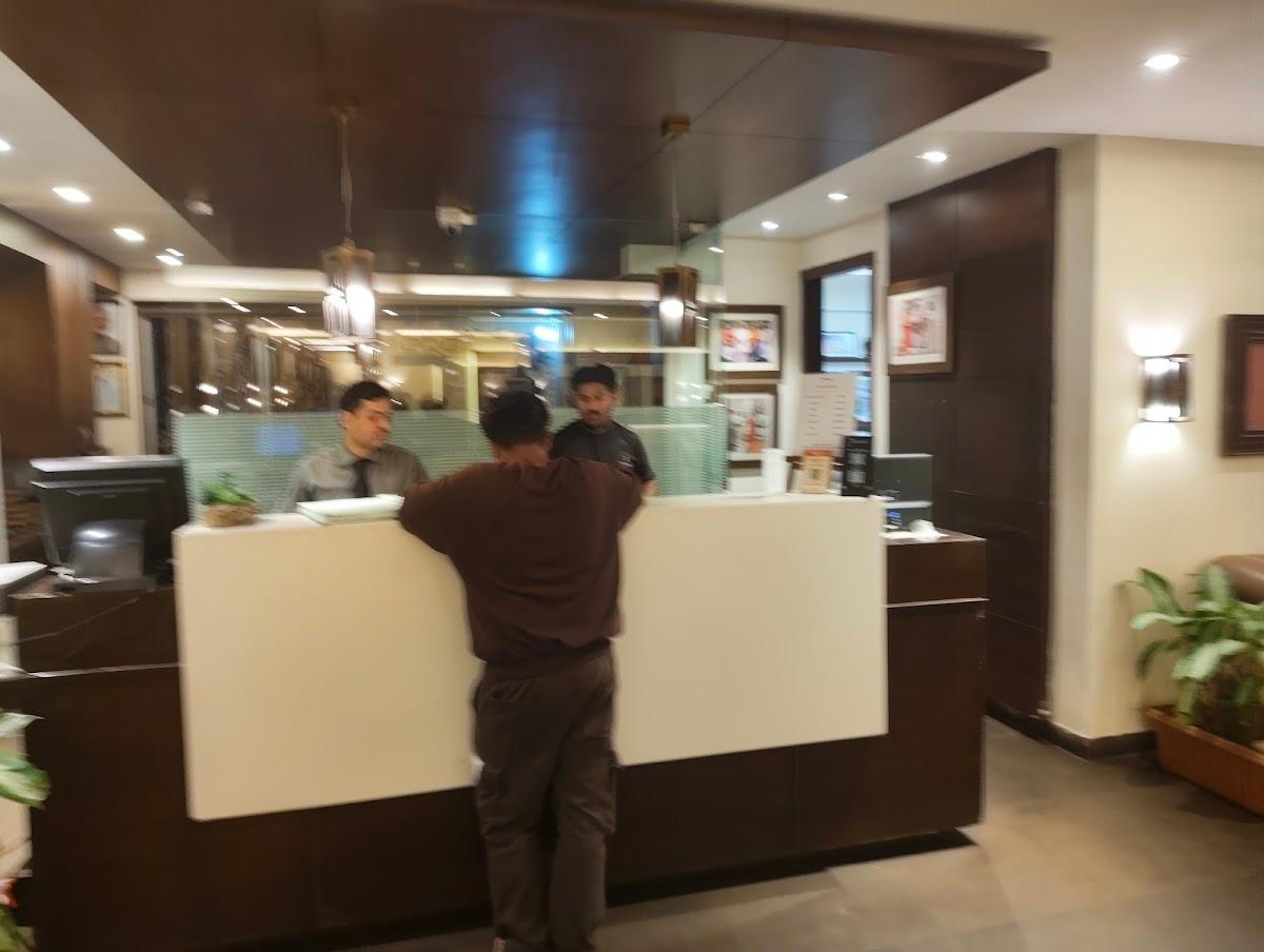 Hotel Chandralok – photo 3