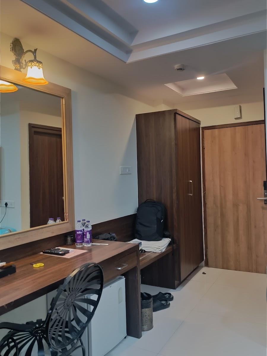 M Square Hotel – photo 4
