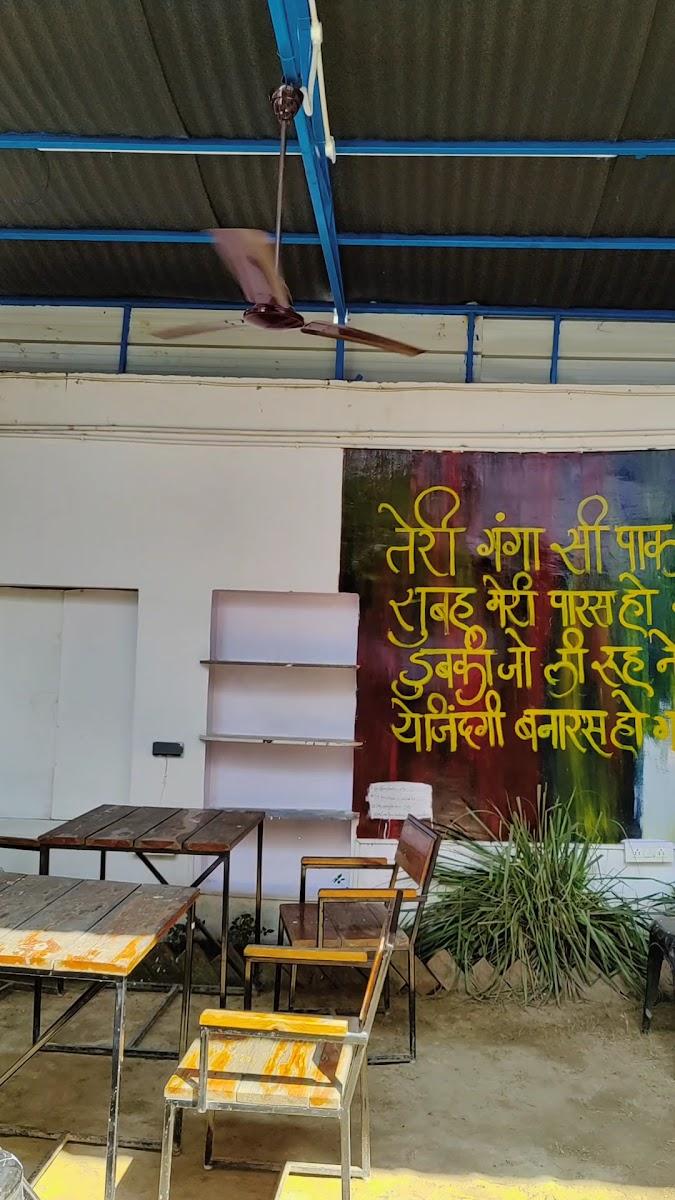 Live Free Hostel Varanasi – photo 2