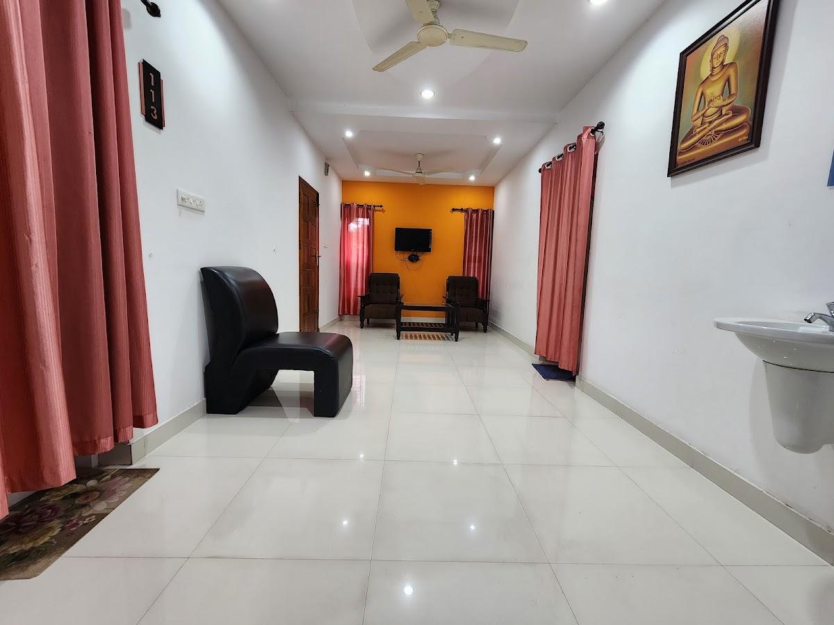 Navarang Villa – photo 2
