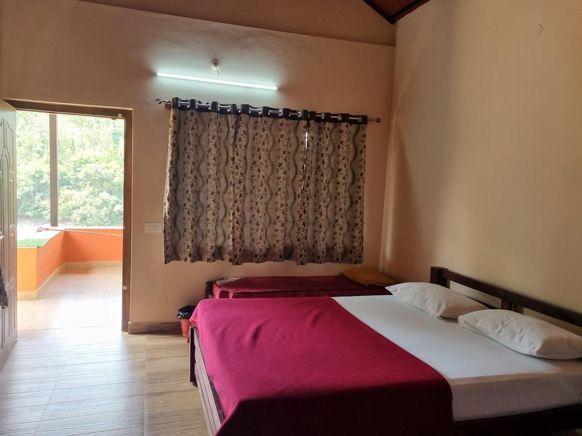 KAAPI KAADU HOLIDAY HOME