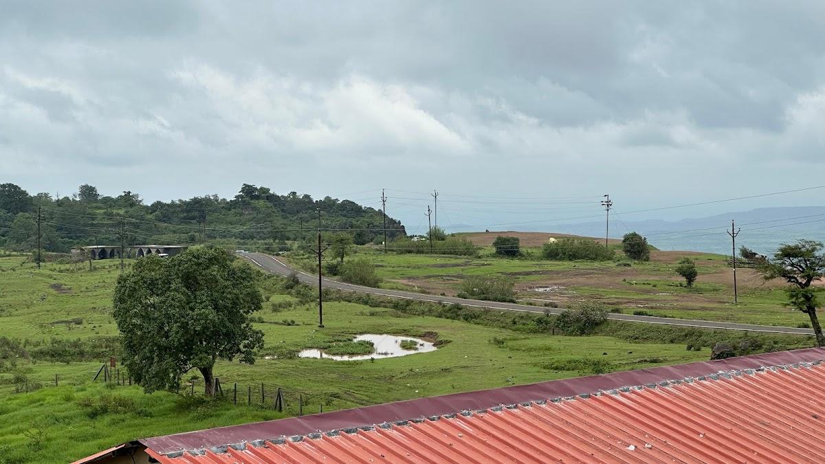 RESORT STRAWBERRY HILLS CHIKHALDARA – photo 4