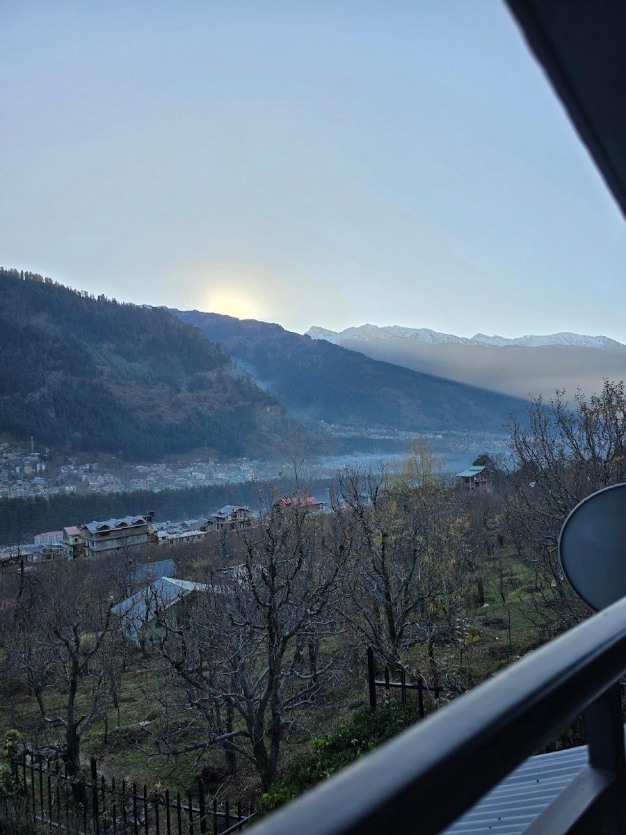 The Himalayan – photo 4