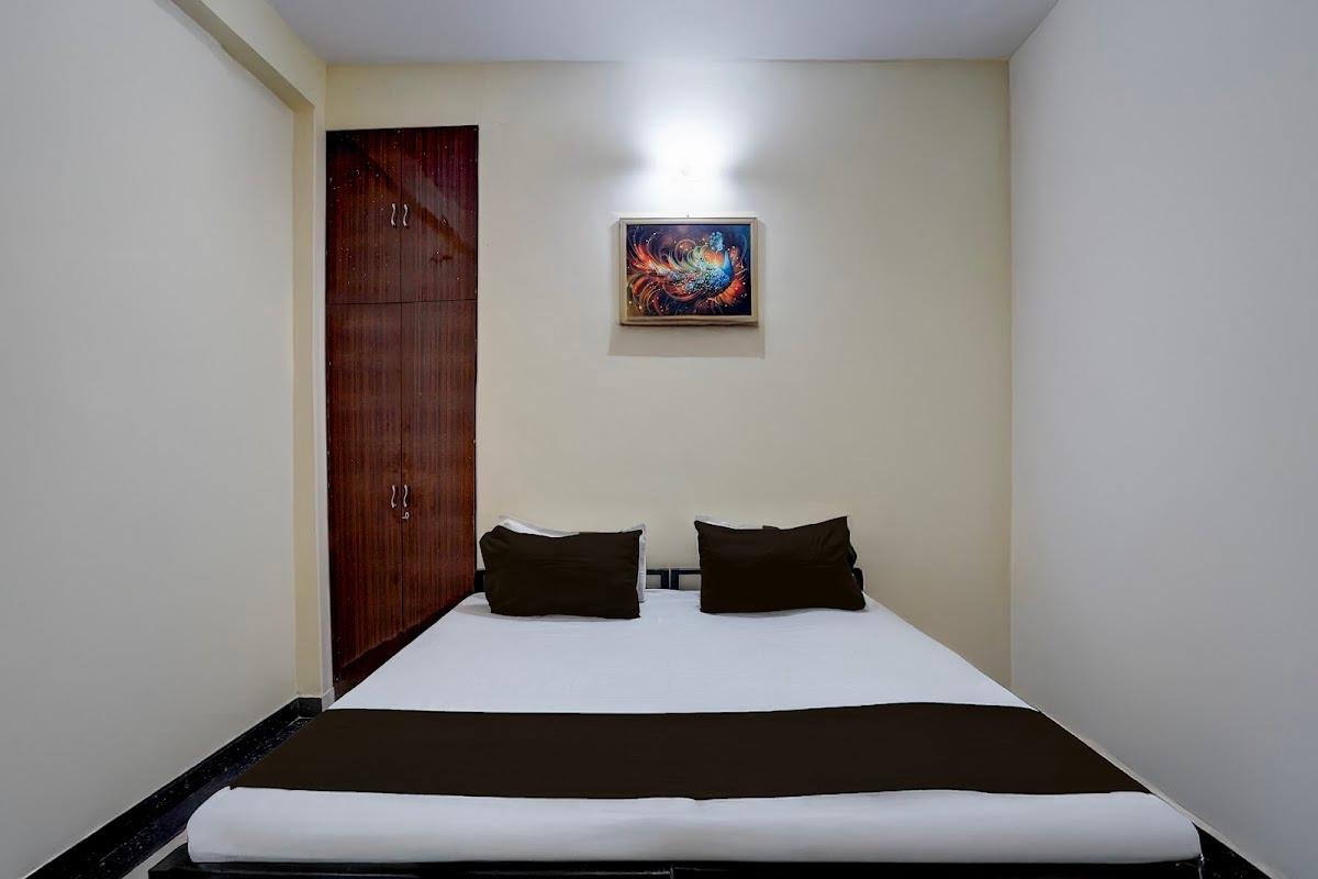 Hotel O Royal Galaxy Inn Guest house – photo 1
