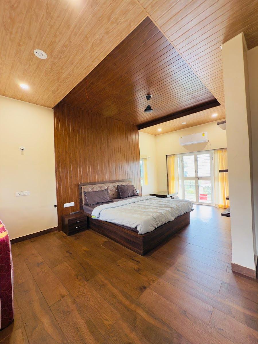 Suvarnyog Resort – photo 1