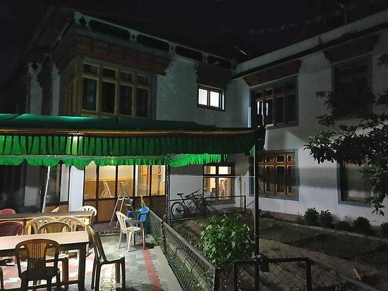 Skyland guest house – photo 3