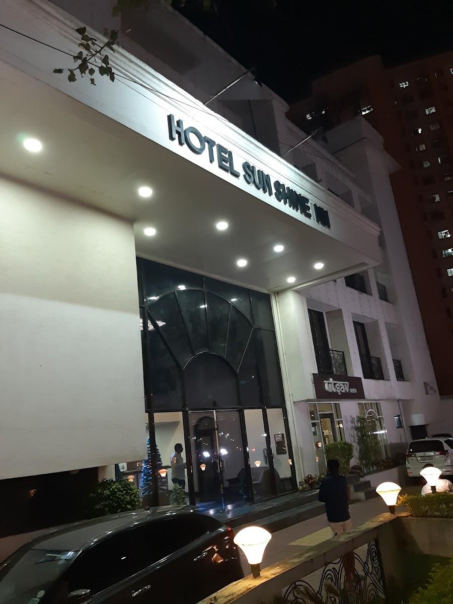Hotel Sun Shine Inn | Mumbai Gate Restaurant| Banquets & Lawn – photo 4
