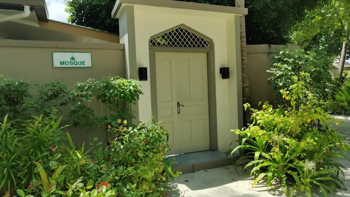 Angsana Velavaru