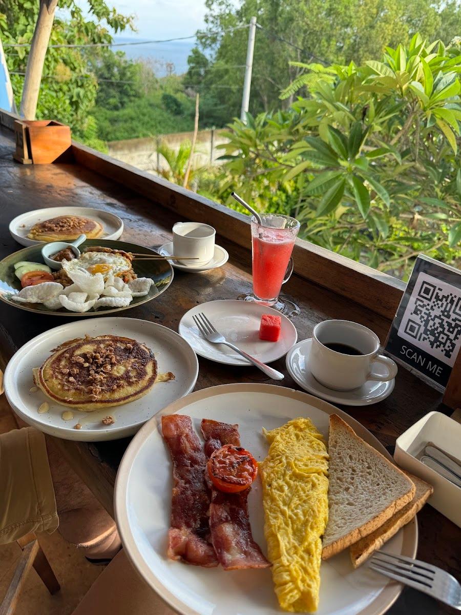 Padang-Padang Inn – photo 4