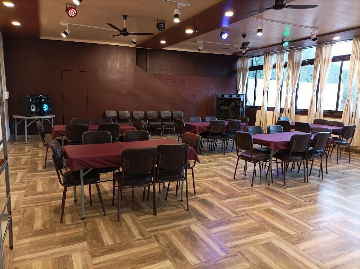 Royale Palace – photo 2