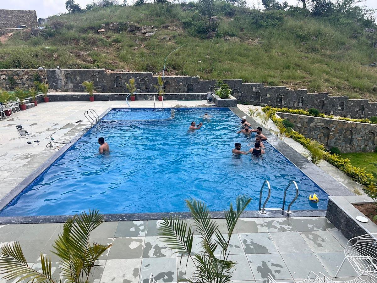 Maanvilla Resort – photo 1