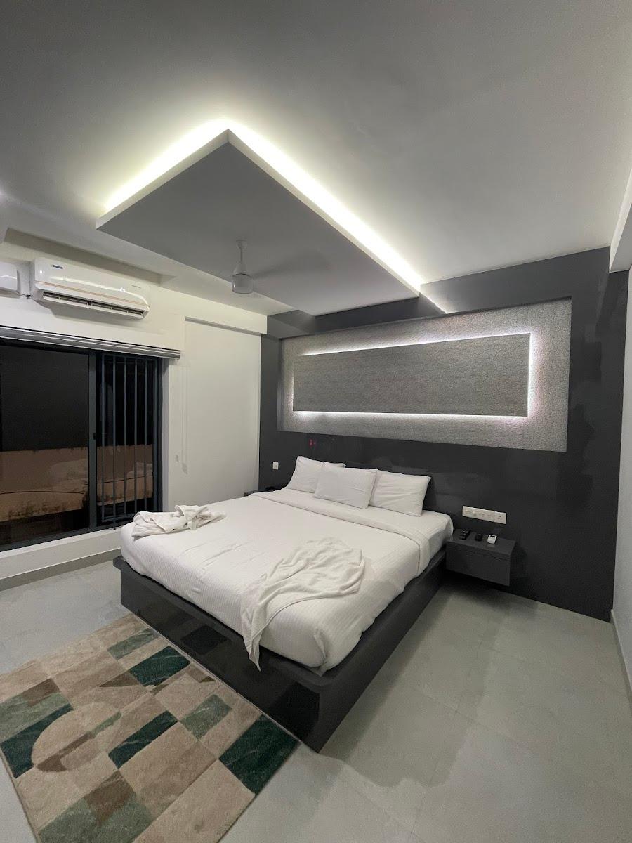 D Luxe Hotel – photo 2