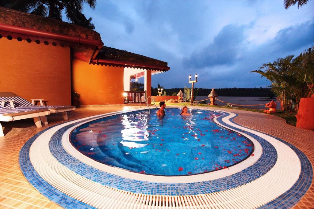 Fragrant Nature Hotels & Resorts, Kollam, Kerala – photo 4